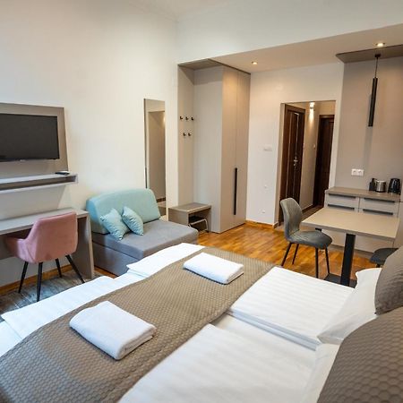 Vegvar Spa Apartman Gyula Buitenkant foto
