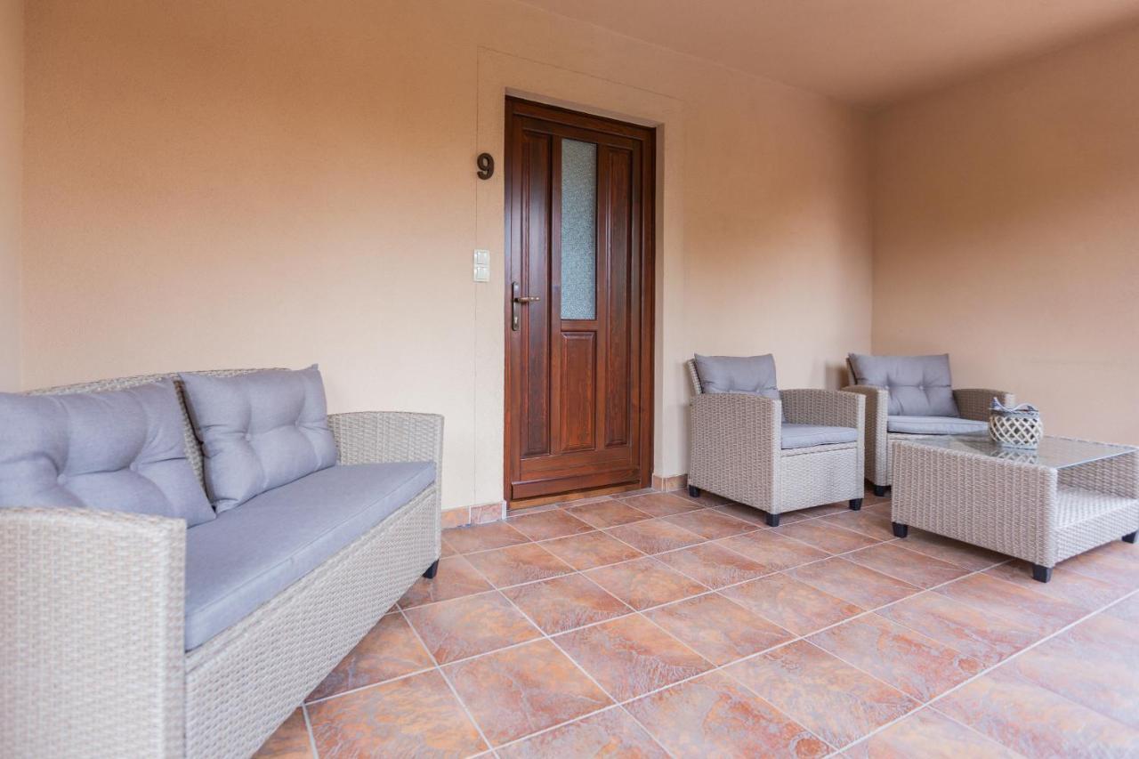 Vegvar Spa Apartman Gyula Buitenkant foto