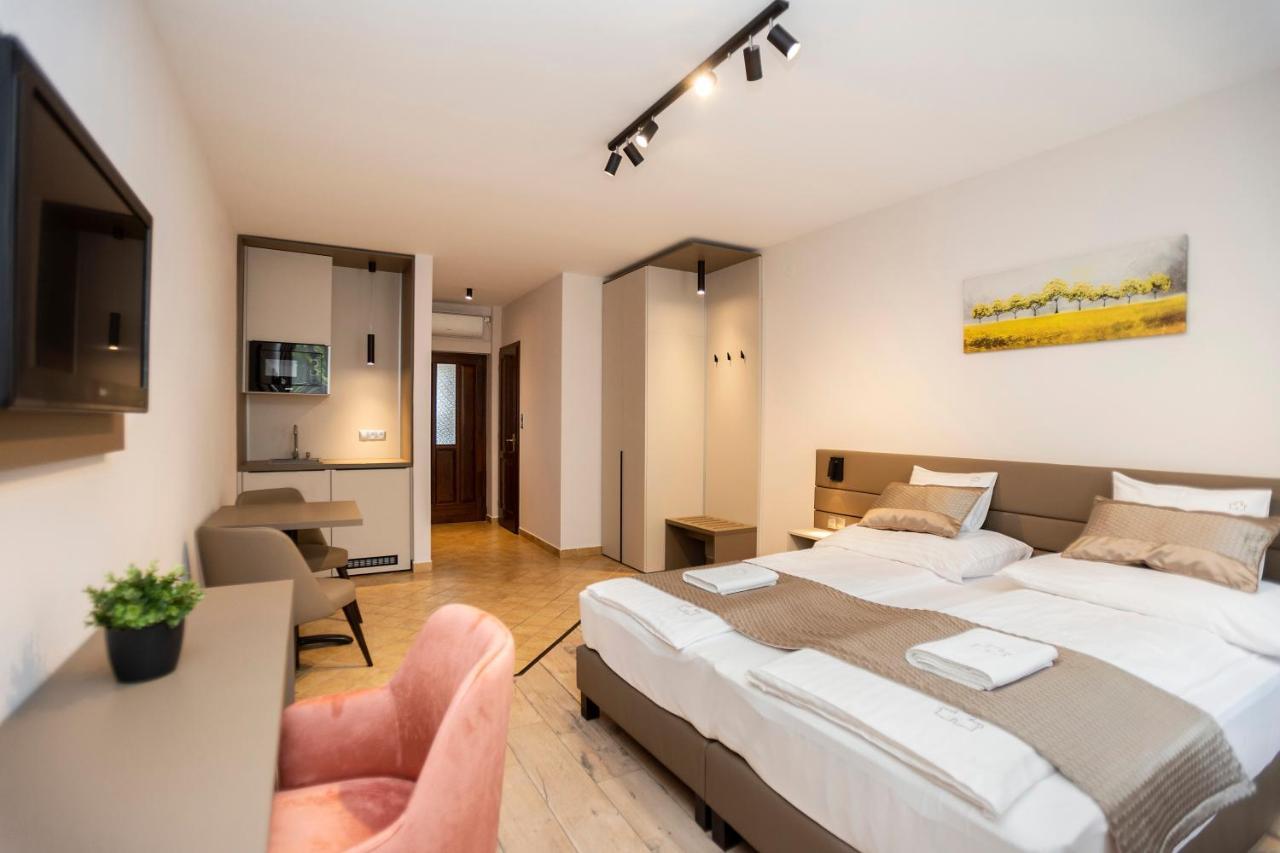 Vegvar Spa Apartman Gyula Buitenkant foto