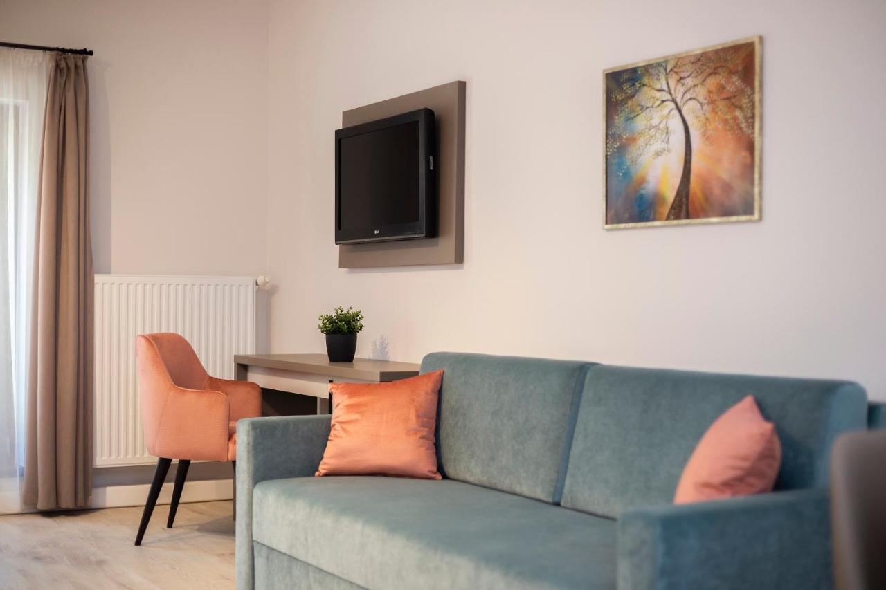 Vegvar Spa Apartman Gyula Buitenkant foto