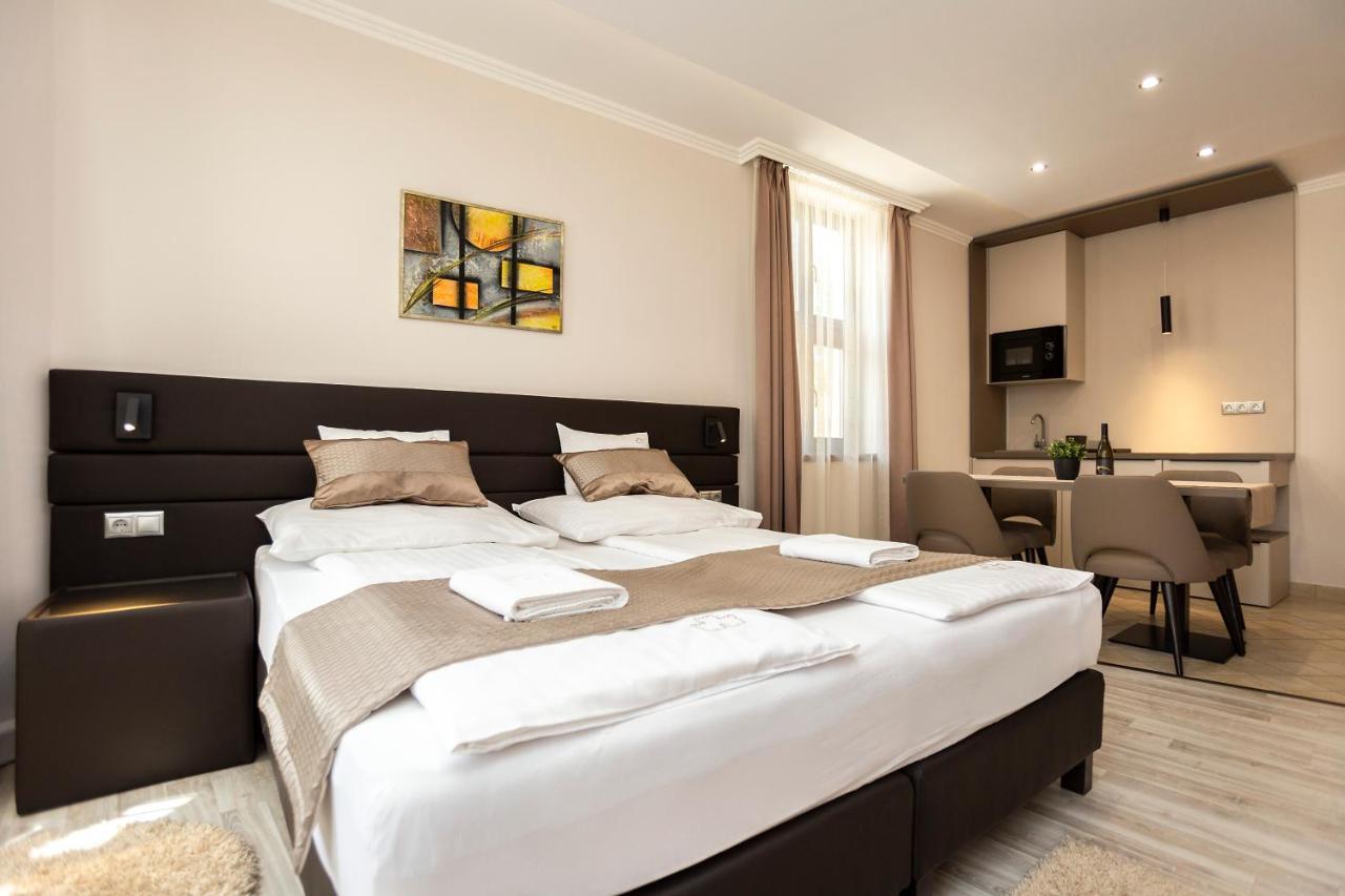Vegvar Spa Apartman Gyula Buitenkant foto