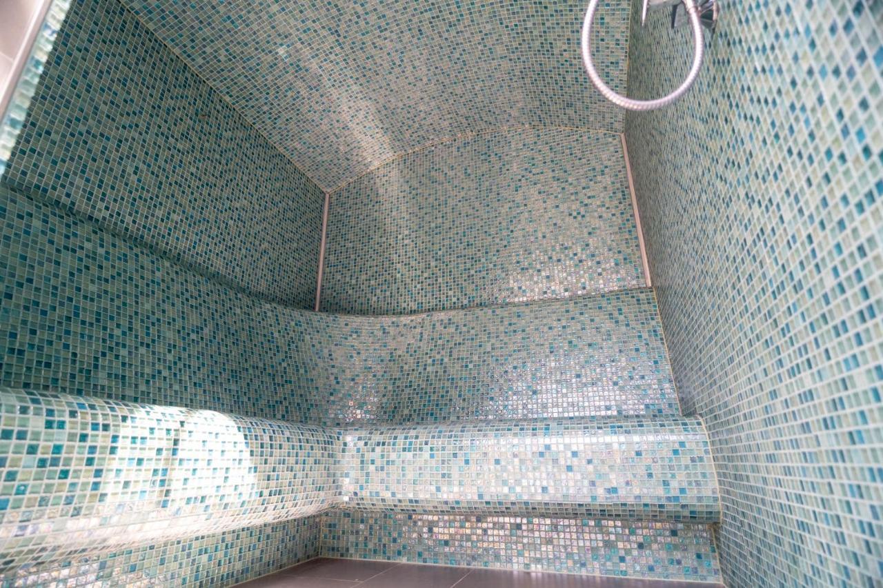 Vegvar Spa Apartman Gyula Buitenkant foto