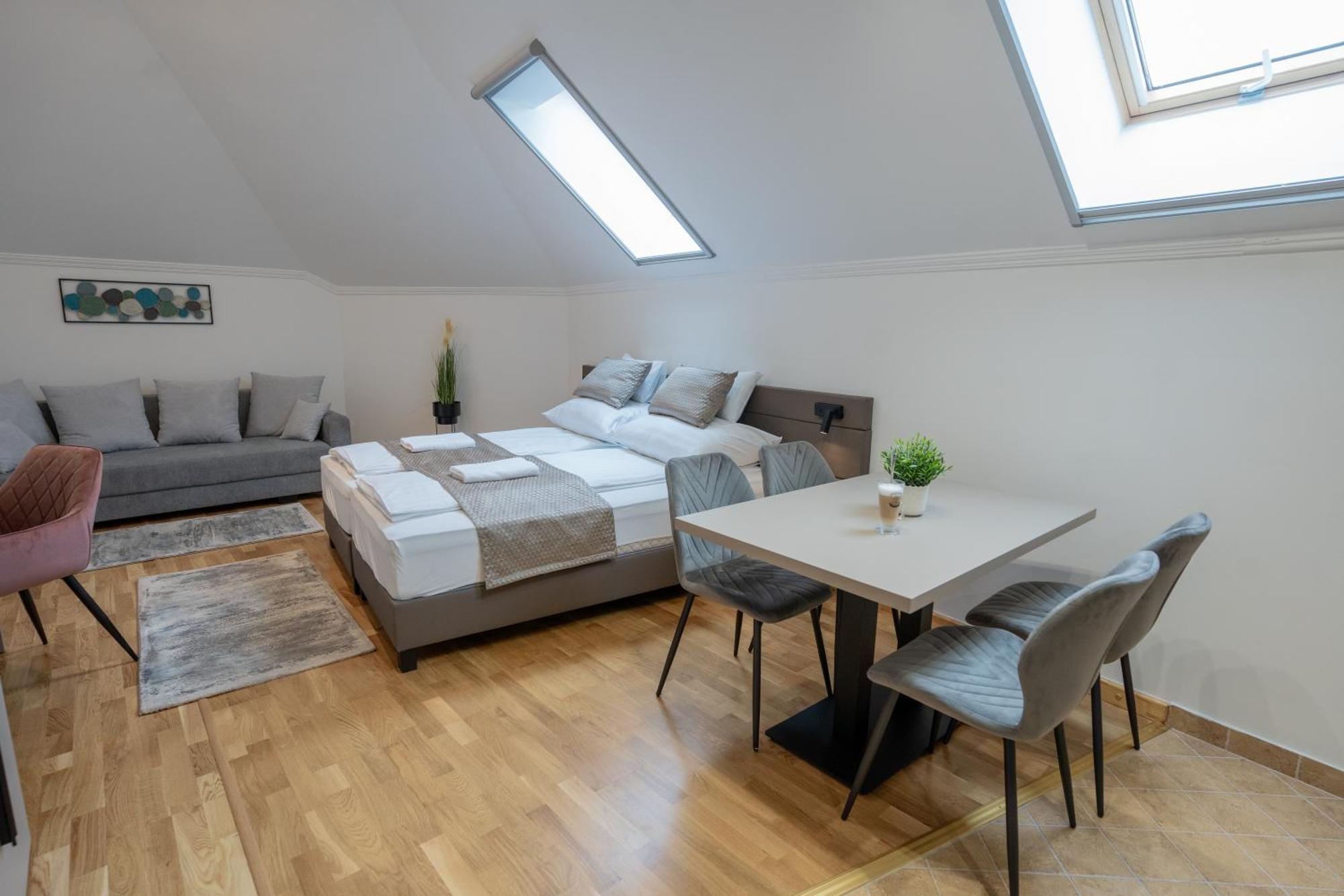Vegvar Spa Apartman Gyula Buitenkant foto