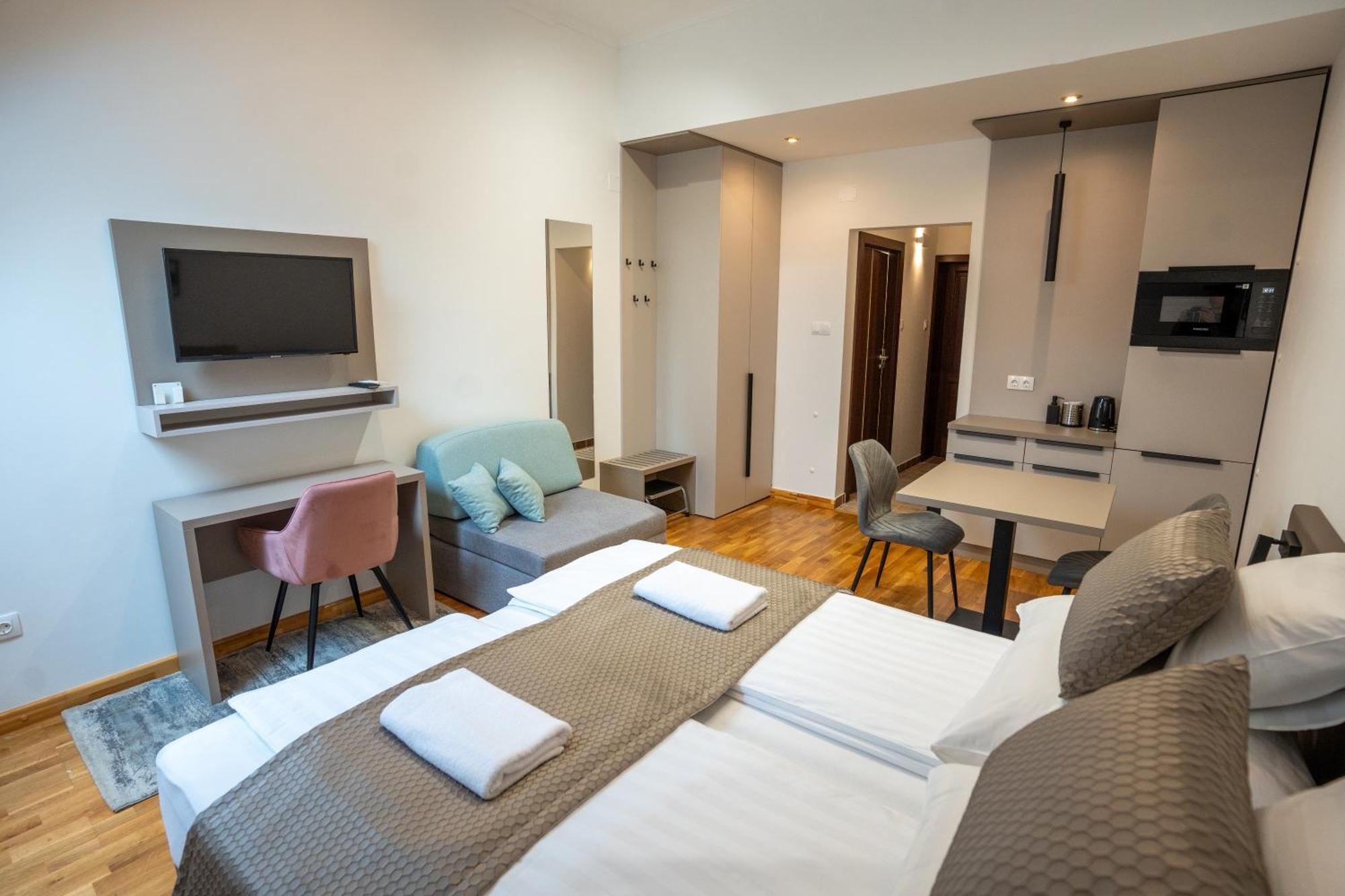 Vegvar Spa Apartman Gyula Buitenkant foto
