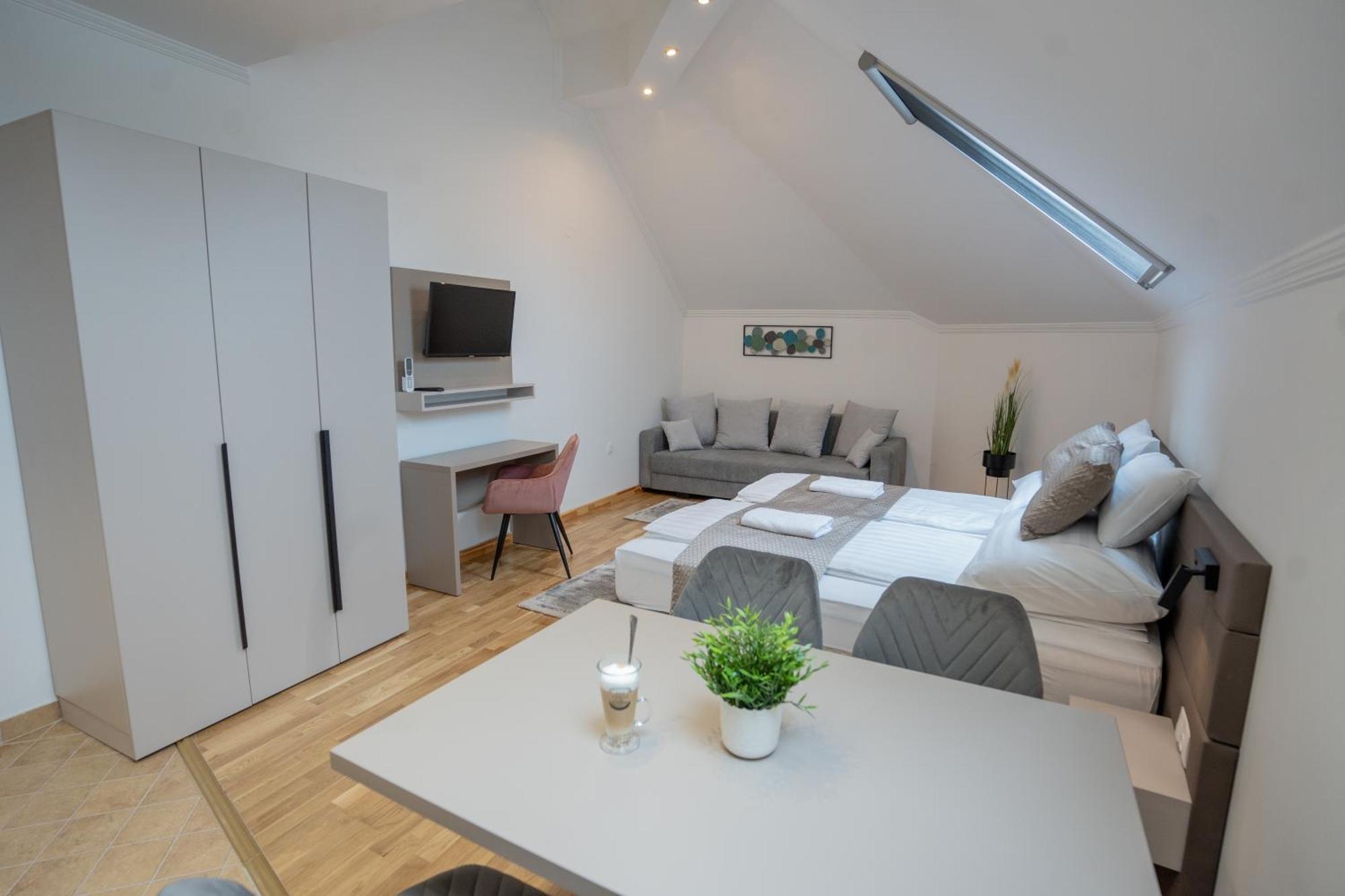 Vegvar Spa Apartman Gyula Buitenkant foto